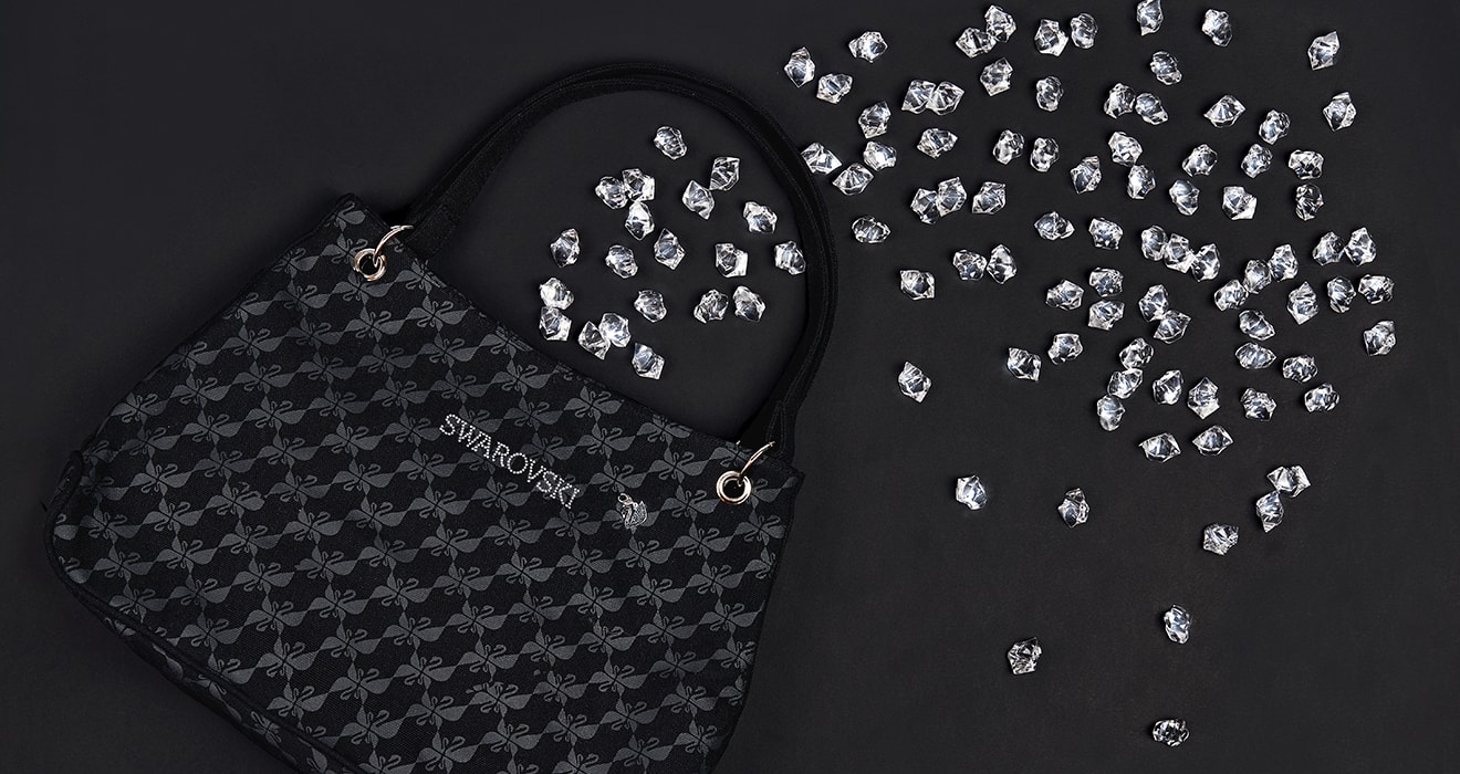 <b>SWAROVSKI</b> woman’s bag