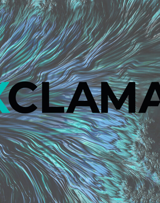 Exclama cambia logo